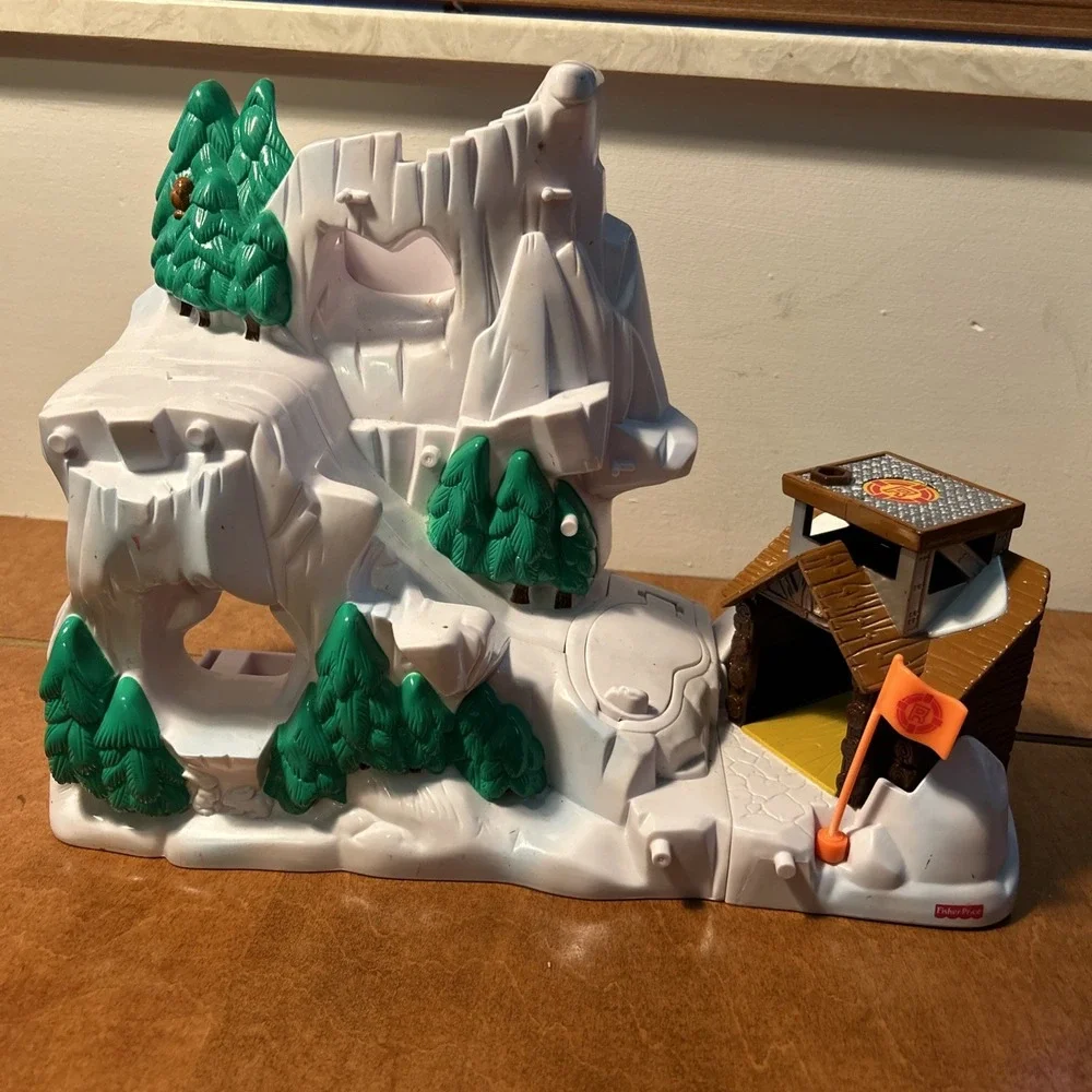 Fisher Price Rescue Heroes Micro Adventures - Avalanche Mountain